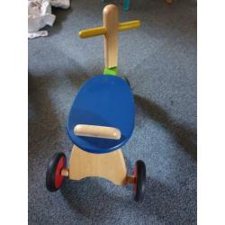 Houten driewieler