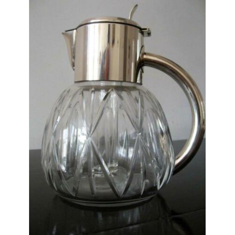 Art deco kristallen karaf, verzilverd met koel element