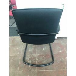 Vergaderstoel Zwart sledemodel COMFORTO, KSB Breda VS294