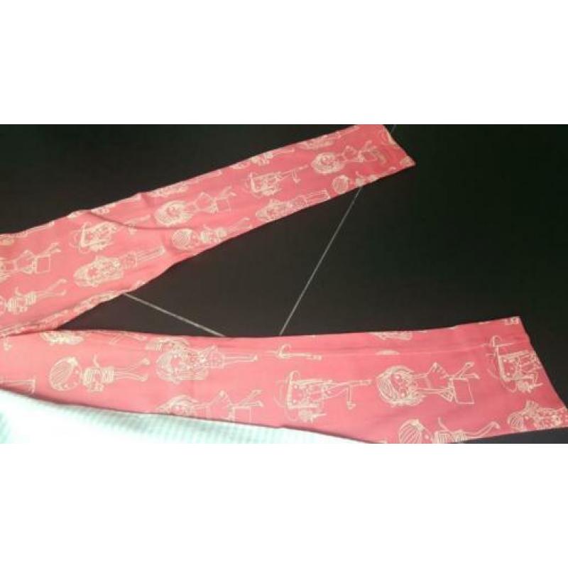 Nieuwe leuke leggings mt. 128