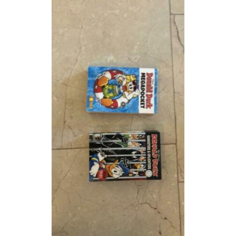 Donald duck pocket 2 en 18 tijdschriften