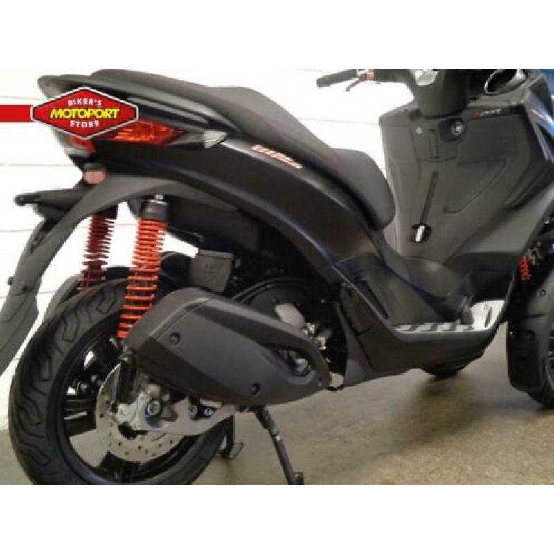 Piaggio MP3 300 HPE Sport (bj 2020)