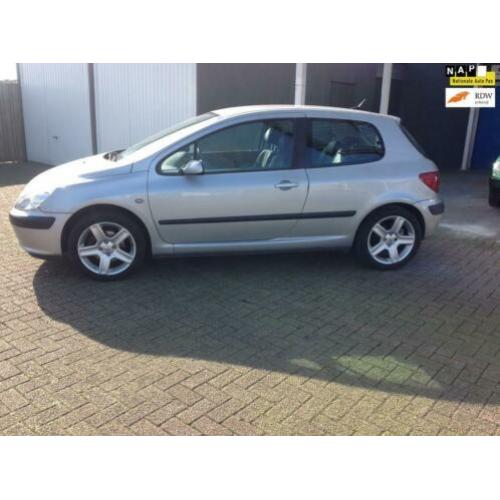 Peugeot 307 2.0-16V XSI AIRCO-EL.RAMEN- ABS-LM VELGEN-APK-NE
