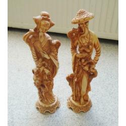 set van 2 ivorine beelden van chinese figuren 37 cm groot