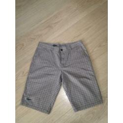 Lacoste korte broek maat 33