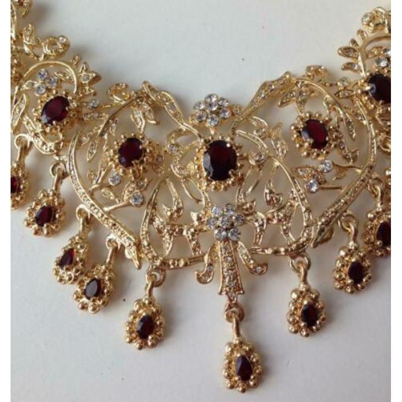 Sieradenset NEP goud; ketting,ring,armband,oorbellen NIEUW