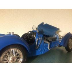 Trio modelauto 1:18 (Bugatti Type 59 en EB 110 + Ferrari TR)