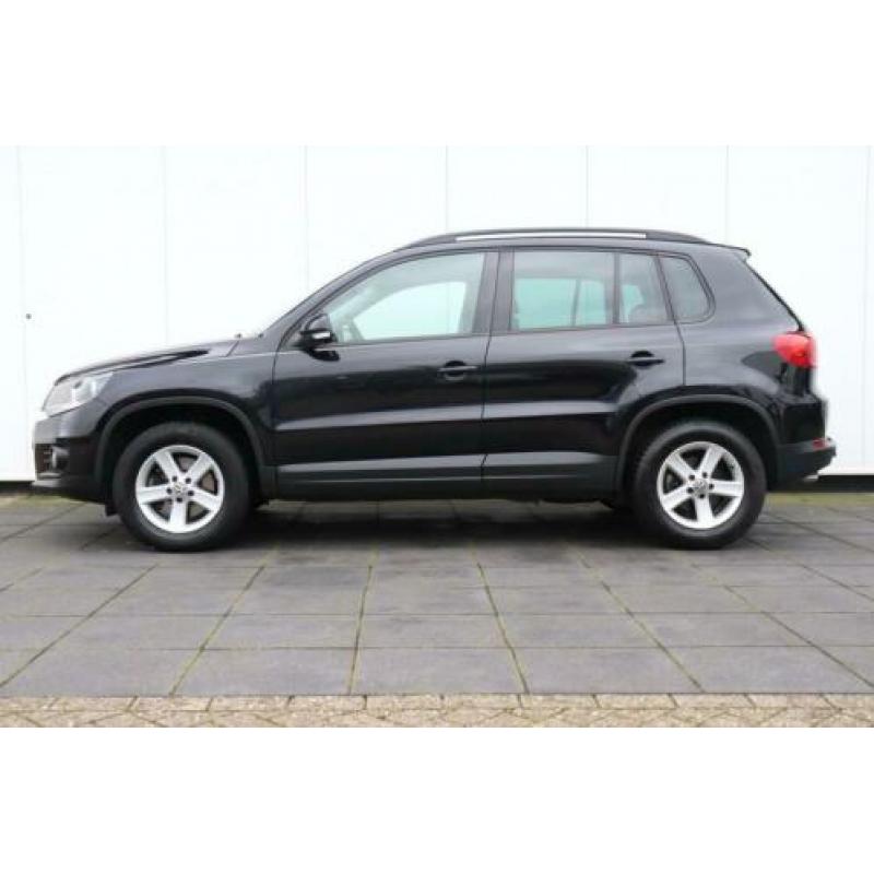 Volkswagen Tiguan 2.0 TDI Comfort&Design Edition | CRUISE |