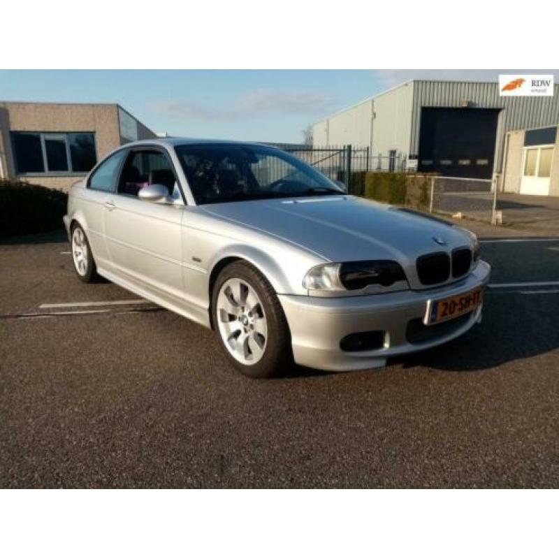 BMW 3-serie Coupé 330Ci Executive Airco Leer groot scherm