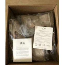 UGGs Originals (Bailey Button) maat 36