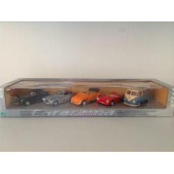 Set 5 modellen Porsche / VW / Mercedes 1:43 Nieuwstaat ovp