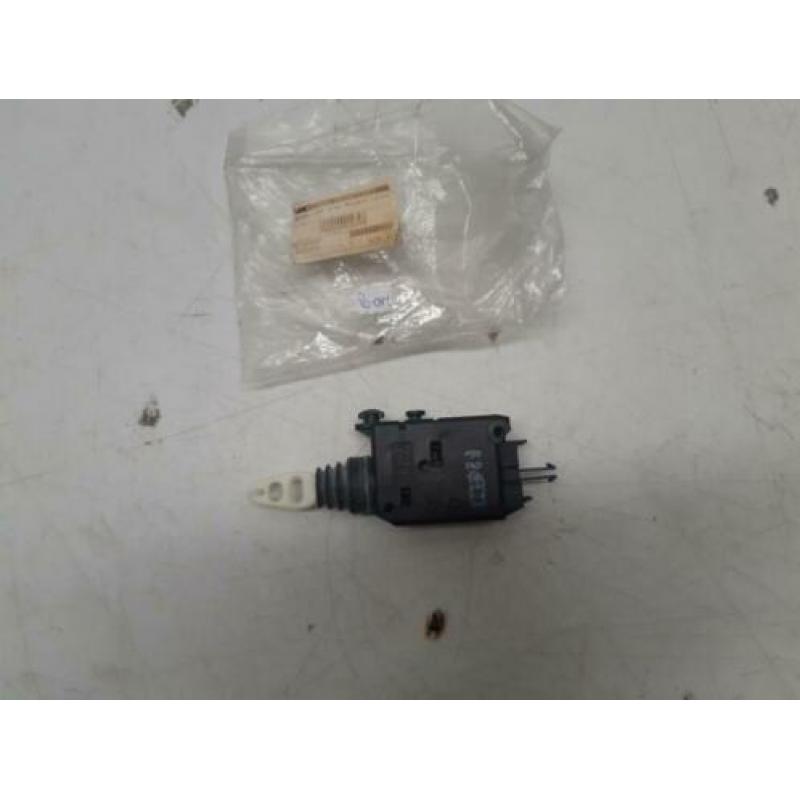 Peugeot Looxor buddy/zadel slot (elektrisch) NIEUW