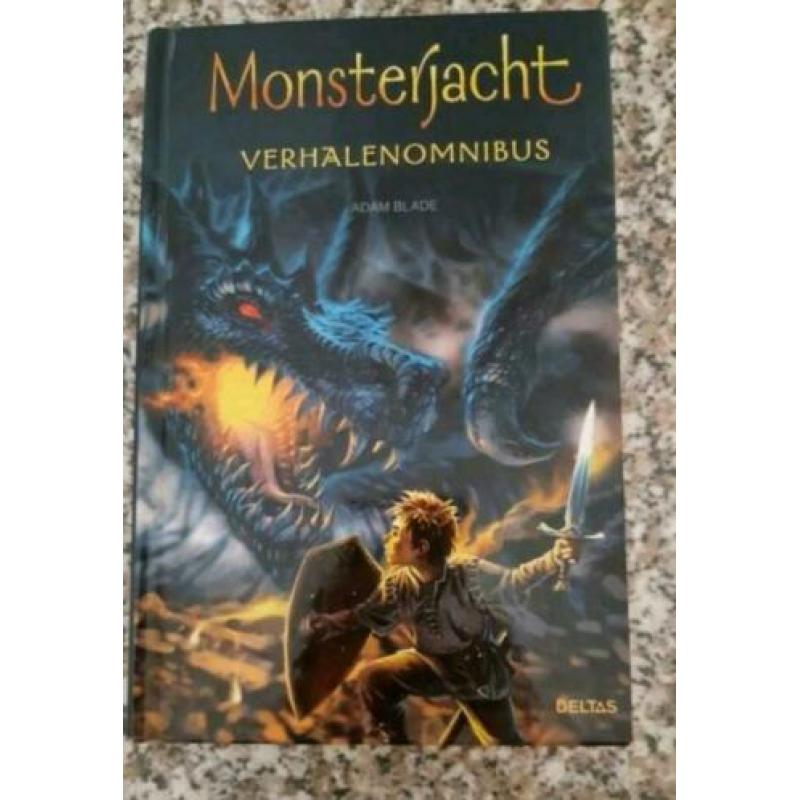Monsterjacht Verhalenomnibus, €5,00.