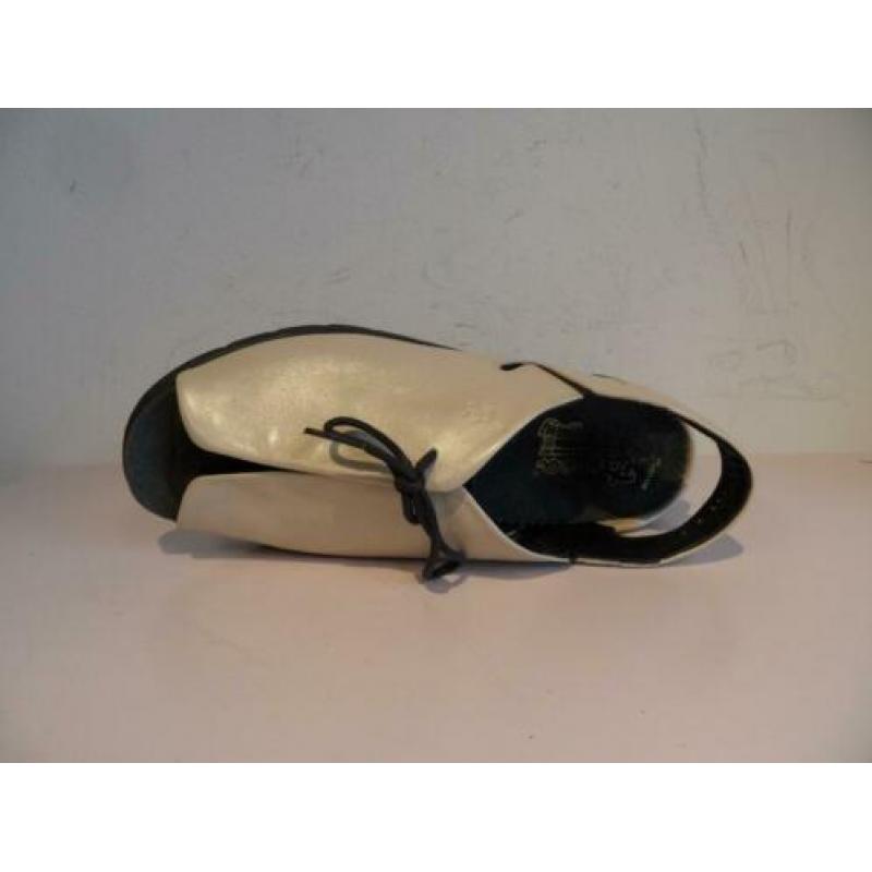 Beige Durea sandalen 38