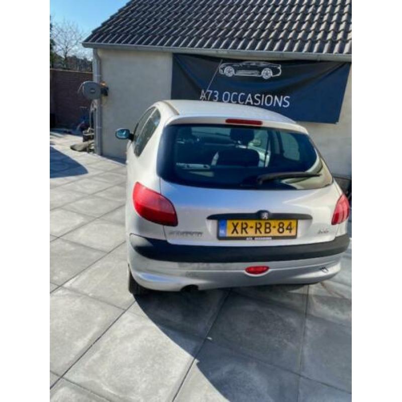 Peugeot 206 1.4 3D AUT 1999 Grijs