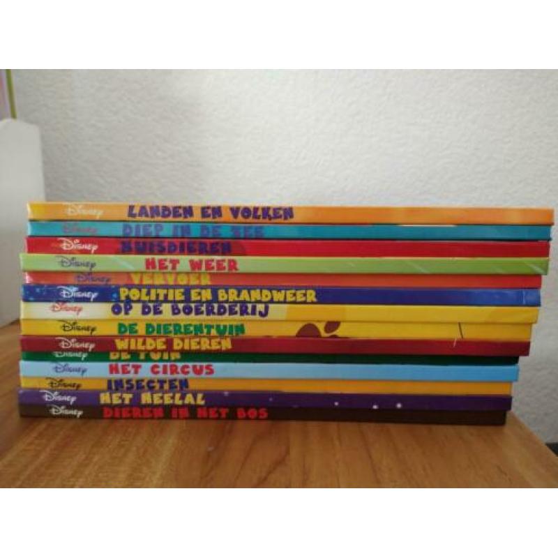Disney gids voor kids (encyclopedie) 15 stuks