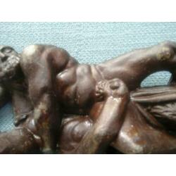 Bronzen erotisch beeld
