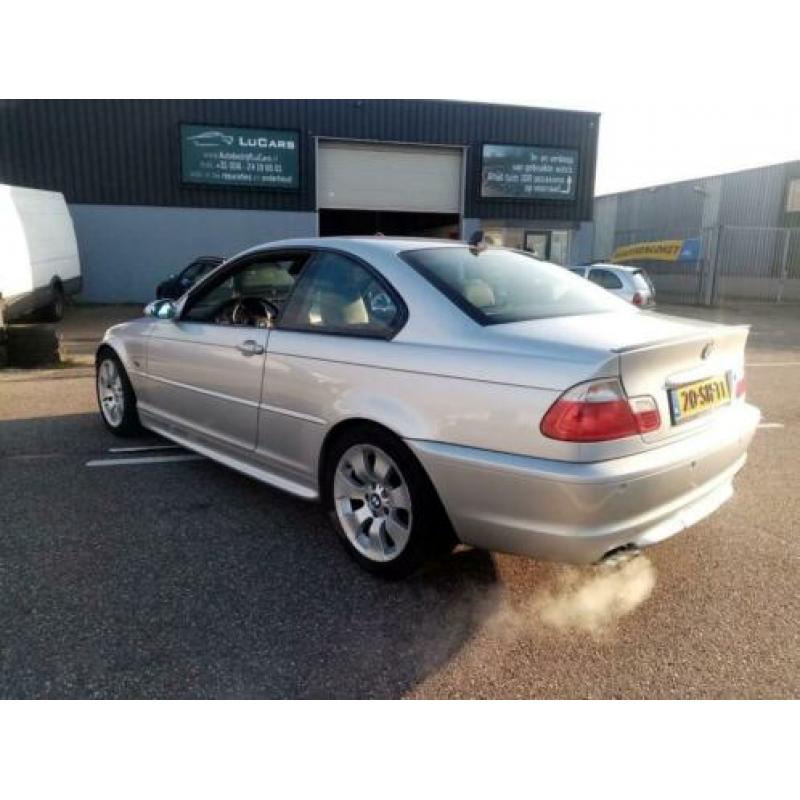 BMW 3-serie Coupé 330Ci Executive Airco Leer groot scherm