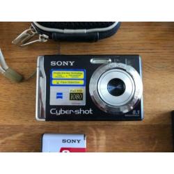 Sony DSC W90 digitale camera- Carl Zeiss lens - dockingstat.
