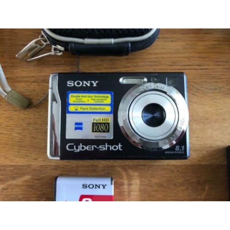 Sony DSC W90 digitale camera- Carl Zeiss lens - dockingstat.