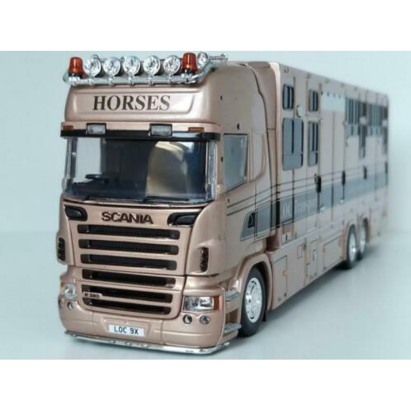 SCANIA R380 paardentruck "LOC Transport".
