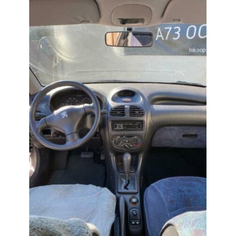 Peugeot 206 1.4 3D AUT 1999 Grijs