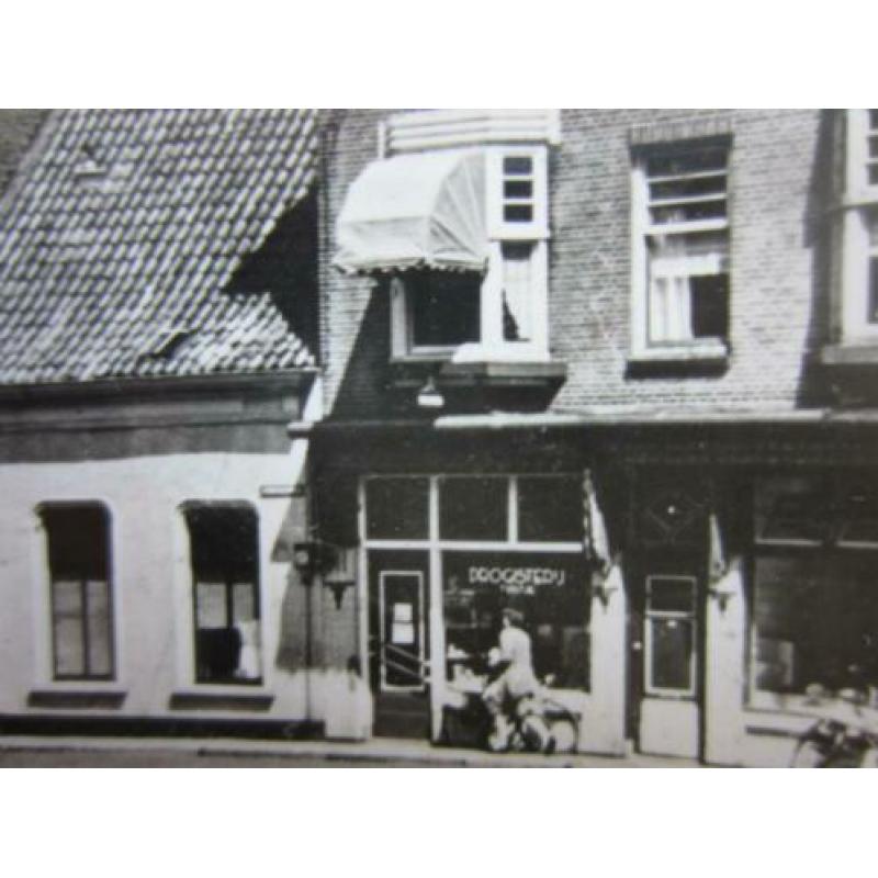 GINNEKEN Breda Ginnekenmarkt Drogist 1956