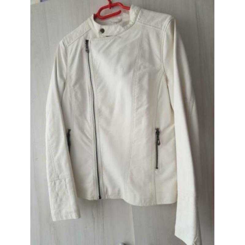 Nieuwe stoere witte nepleren jas