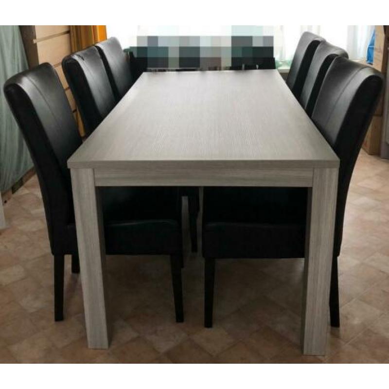Grijs eiken eettafel met 6 stoelen