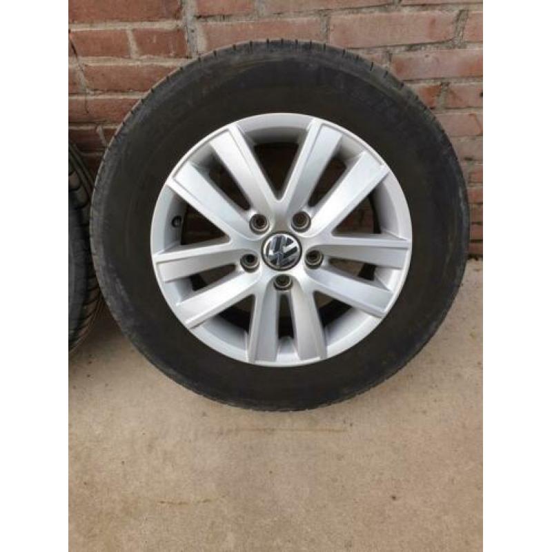 Set originele VW Caddy velgen