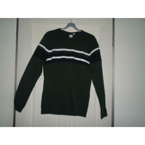 Refill Shoeby Leuke Groen Trui Shirt maat S-M ZGAN