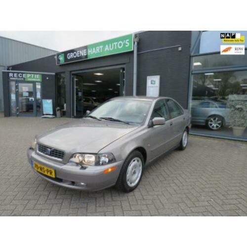 Volvo S40 1.8 Europa /2E EIG/5-DRS/AIRCO/NAVI/NL-AUTO/NAP!
