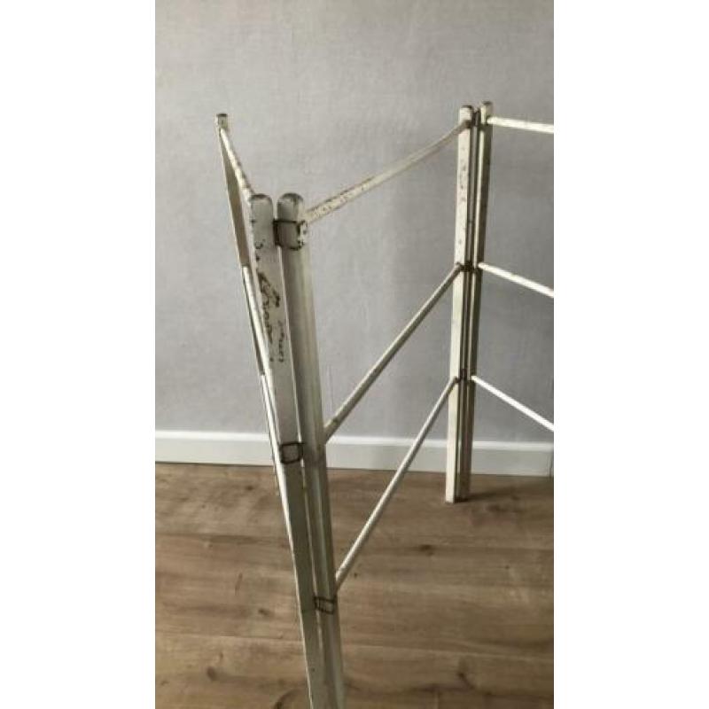 Brocante wasrek/ handdoekrek / keuken