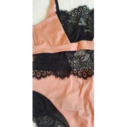 nieuw hunkemoller noir body 80B