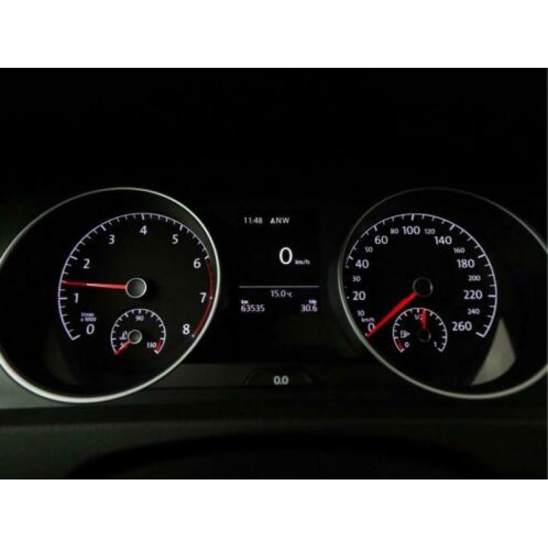 Volkswagen Golf 1.0 110pk TSI Comfortline | Navigatie | Park