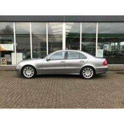 Mercedes-Benz E-klasse 220 CDI Avantgarde AMG styling org ne