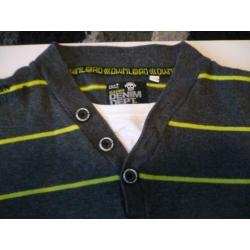 Stoere trui van C&A mt 170/176 voor 2,50 !!!
