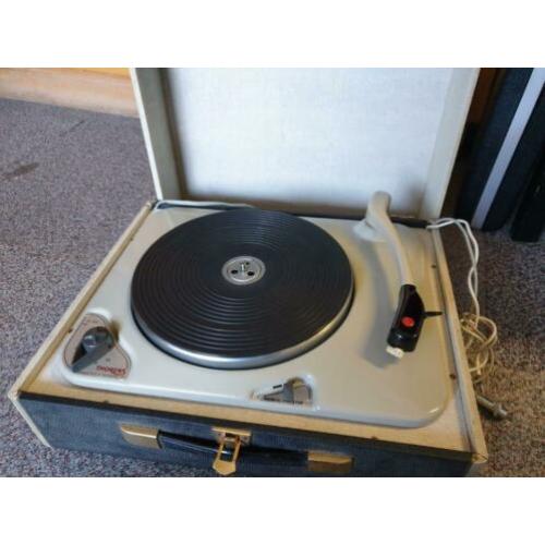 Thorens TD134