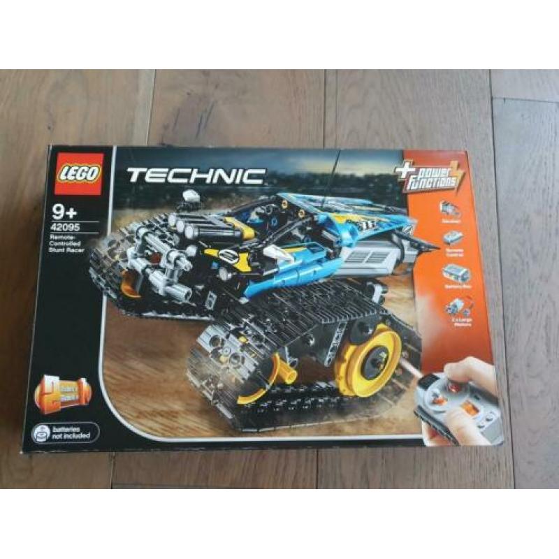 Lego 42095 stuntracer