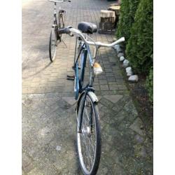 2 fietsen 1 prijs dames heren