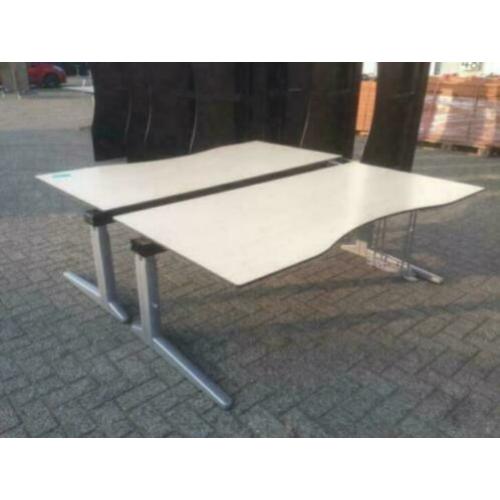 Mooie professionele Ahrend Essa instelbare bureau 's
