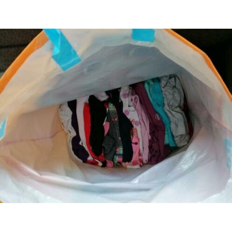 zgan en gebruikt meisjes kleding maat 110 116