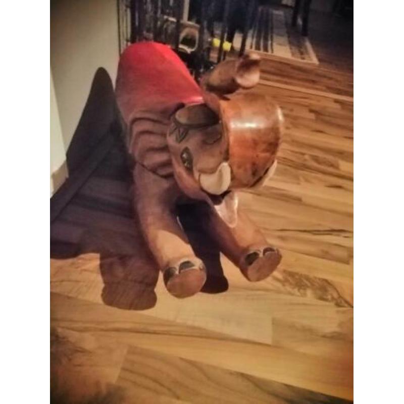 Antiek houten olifant groot