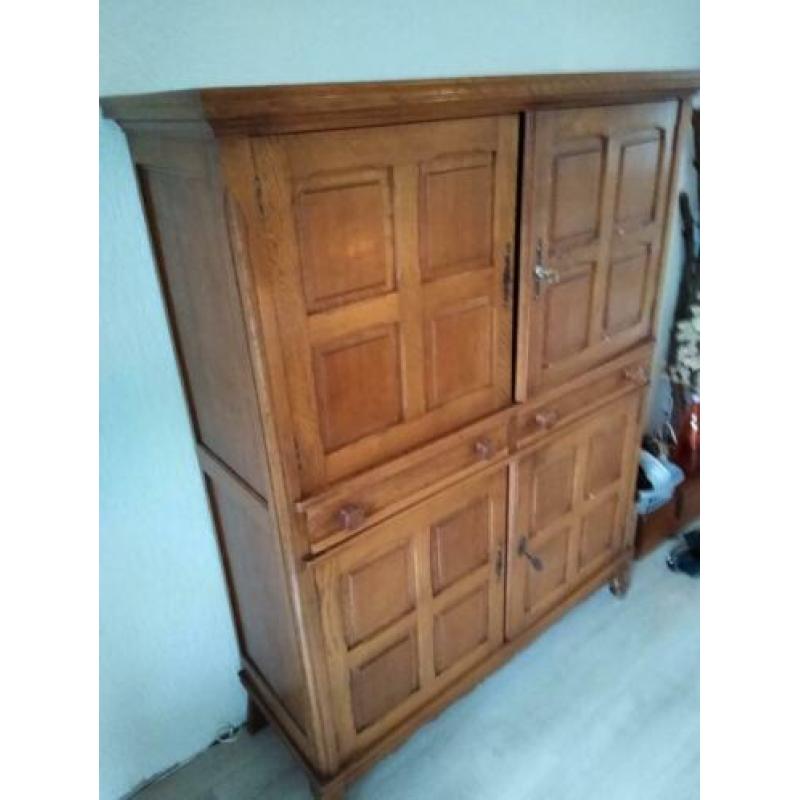 eiken kast (broodkast)