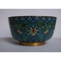 Chinese cloisonné emaille kom, 19e eeuw