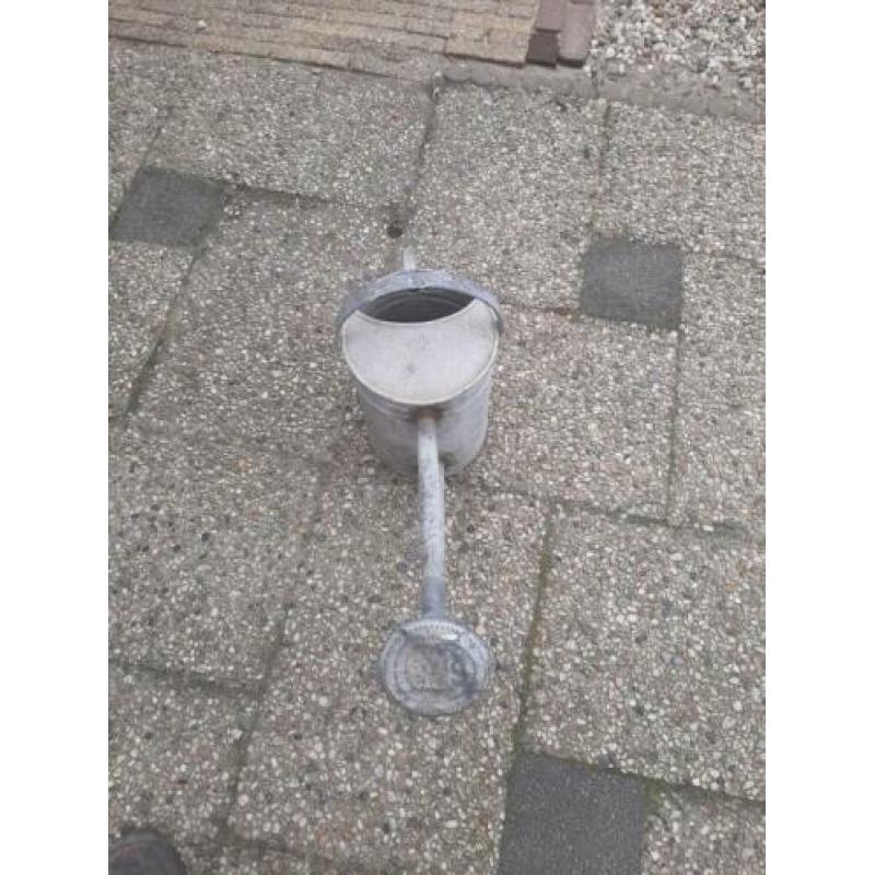 Gieteizeren gieter