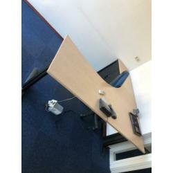 Bureau met kast