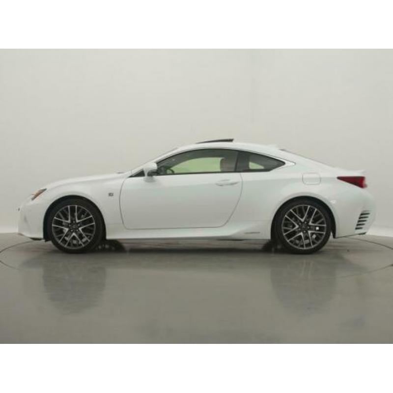 Lexus RC 300h F SPORT Line (bj 2017, automaat)