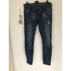 Guess Skinny Jeans Maat 31. ZGAN