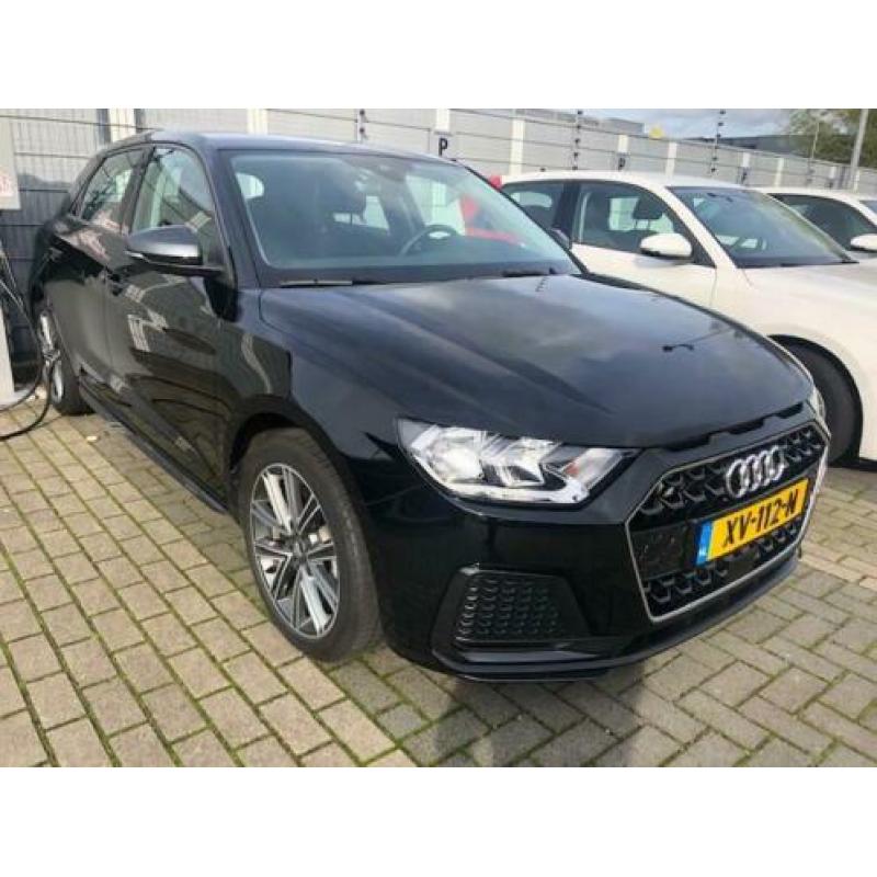 Audi A1 Sportback 25 TFSI epic 96 PK | Parkeersensoren achte